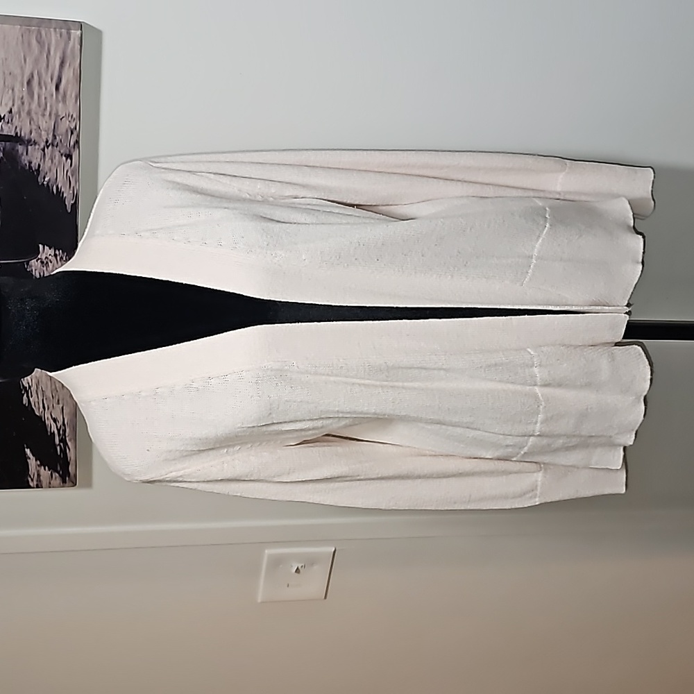 Small Loft Cardigan